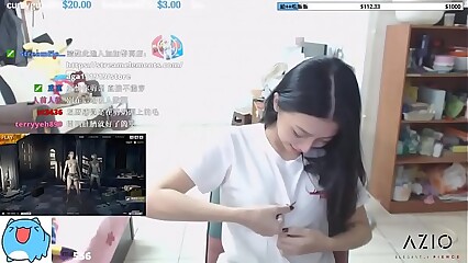 Convulse streamer japanese showing brilliant form tits in an arousing way
